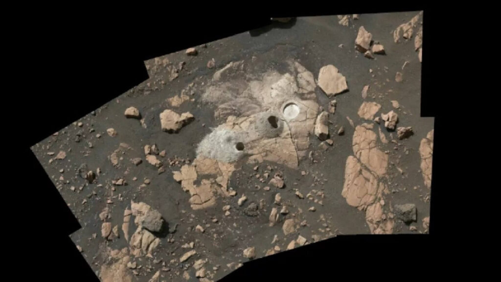Perseverance Mars Yüzeyinde Organik Madde Buldu